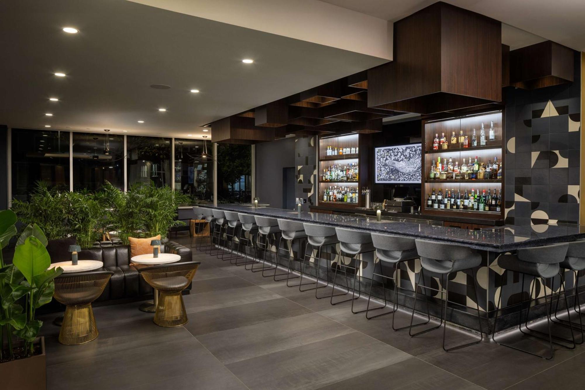 Hampton Inn & Suites Rochester Downtown ภายนอก รูปภาพ