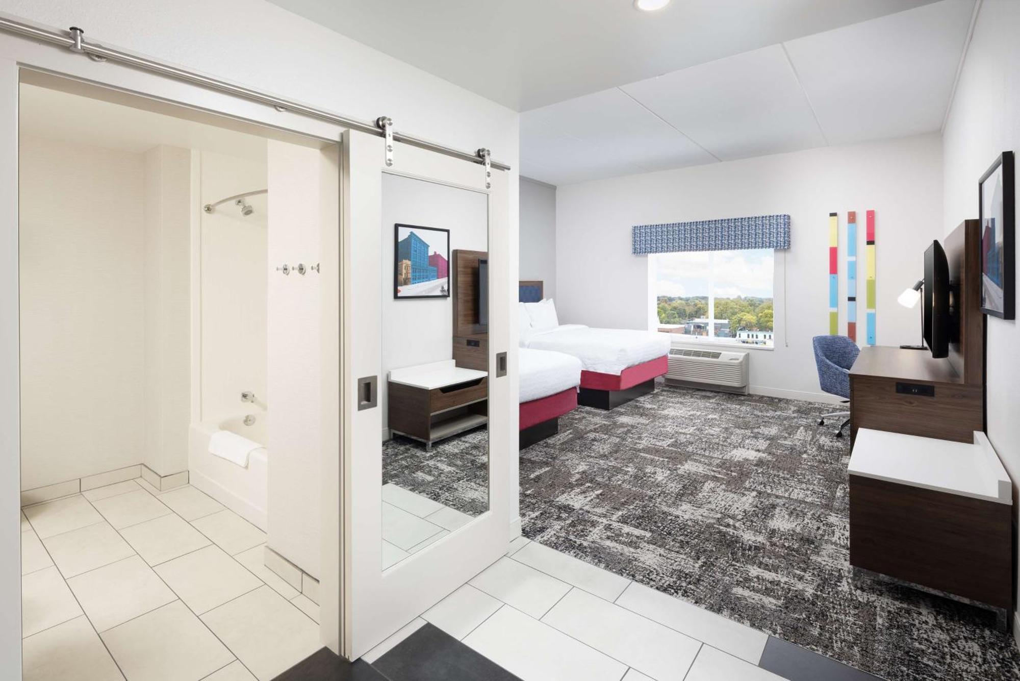 Hampton Inn & Suites Rochester Downtown ภายนอก รูปภาพ