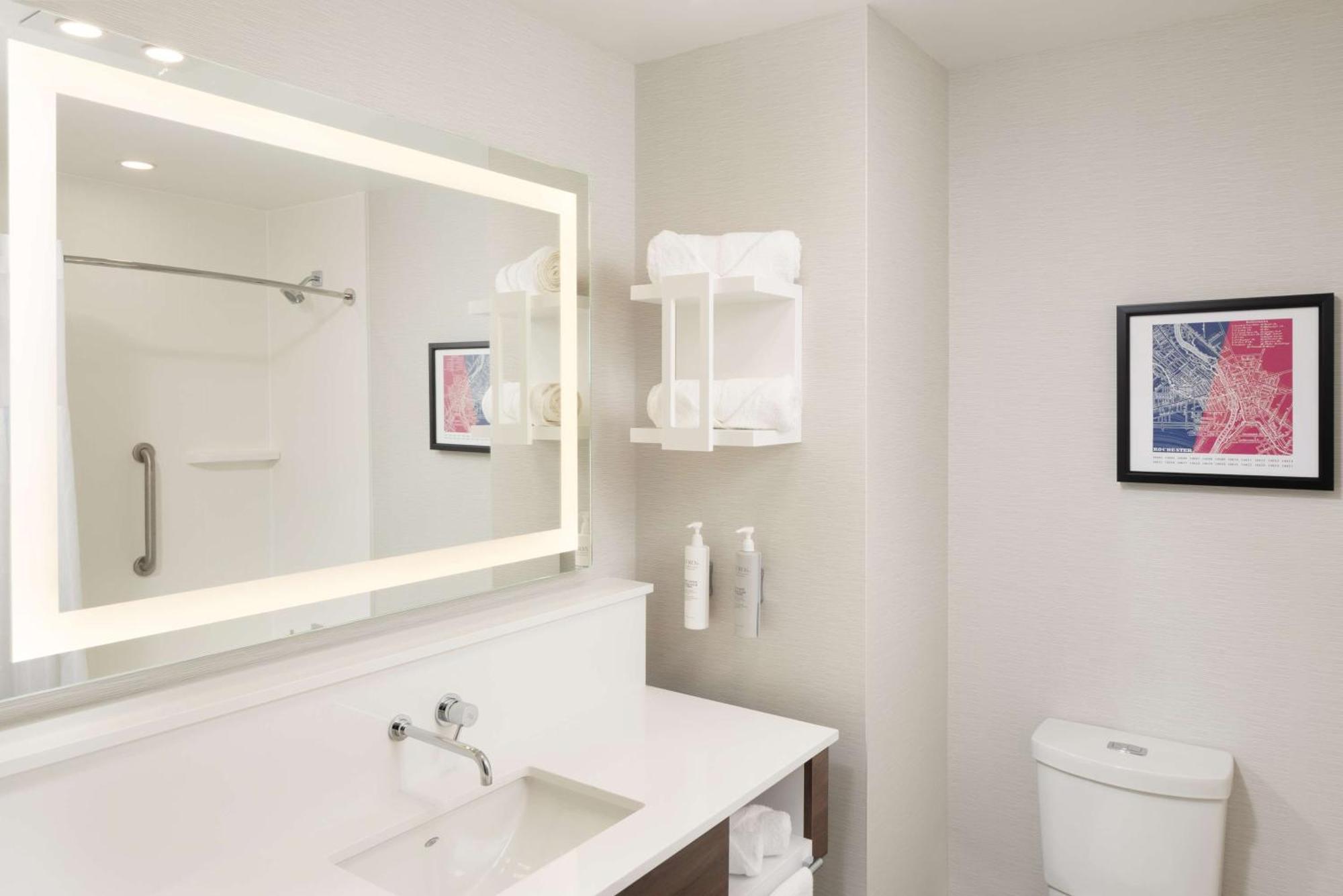 Hampton Inn & Suites Rochester Downtown ภายนอก รูปภาพ